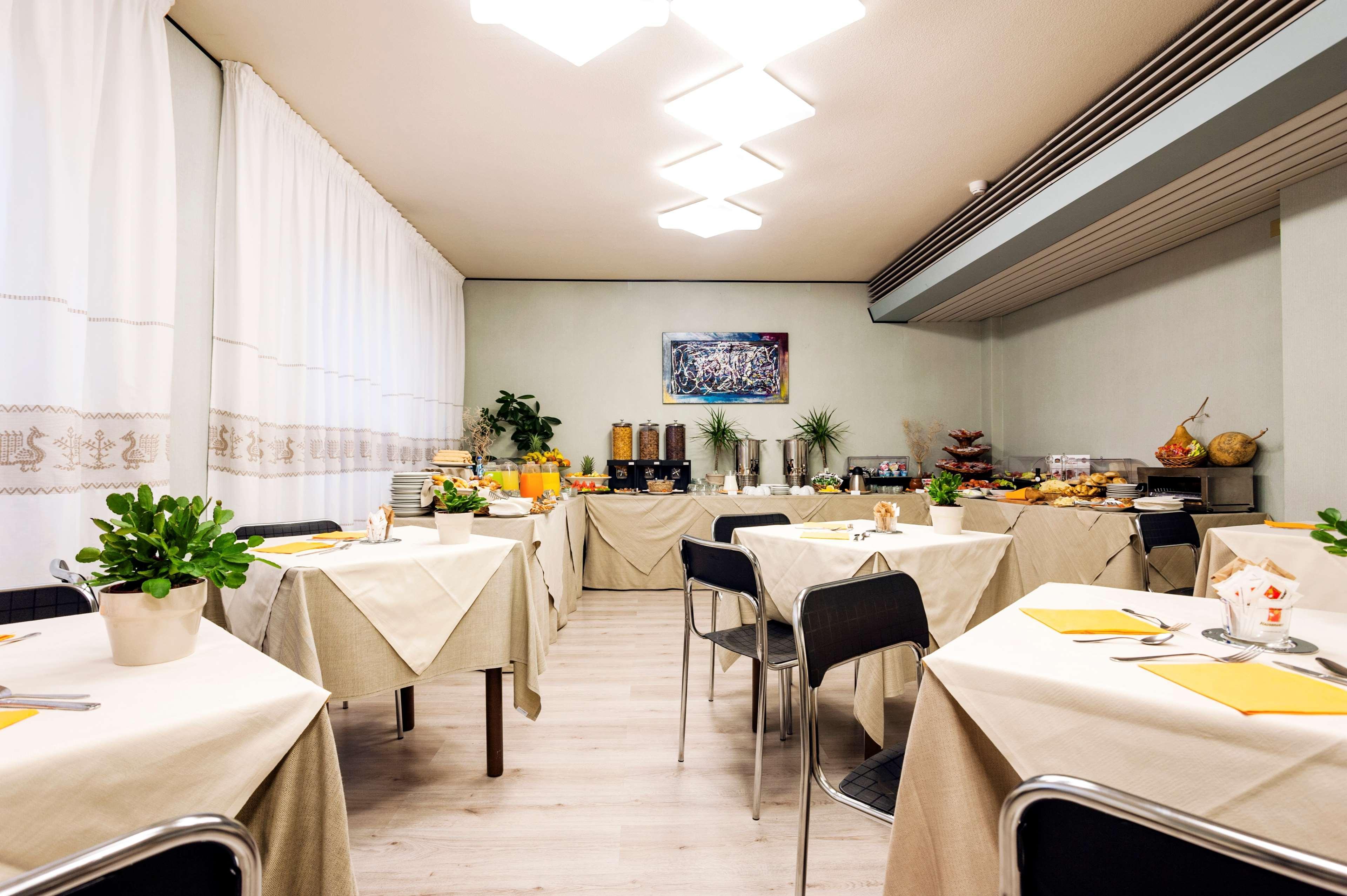 Best Western Hotel Residence Italia Quartu Sant'Elena Exterior photo