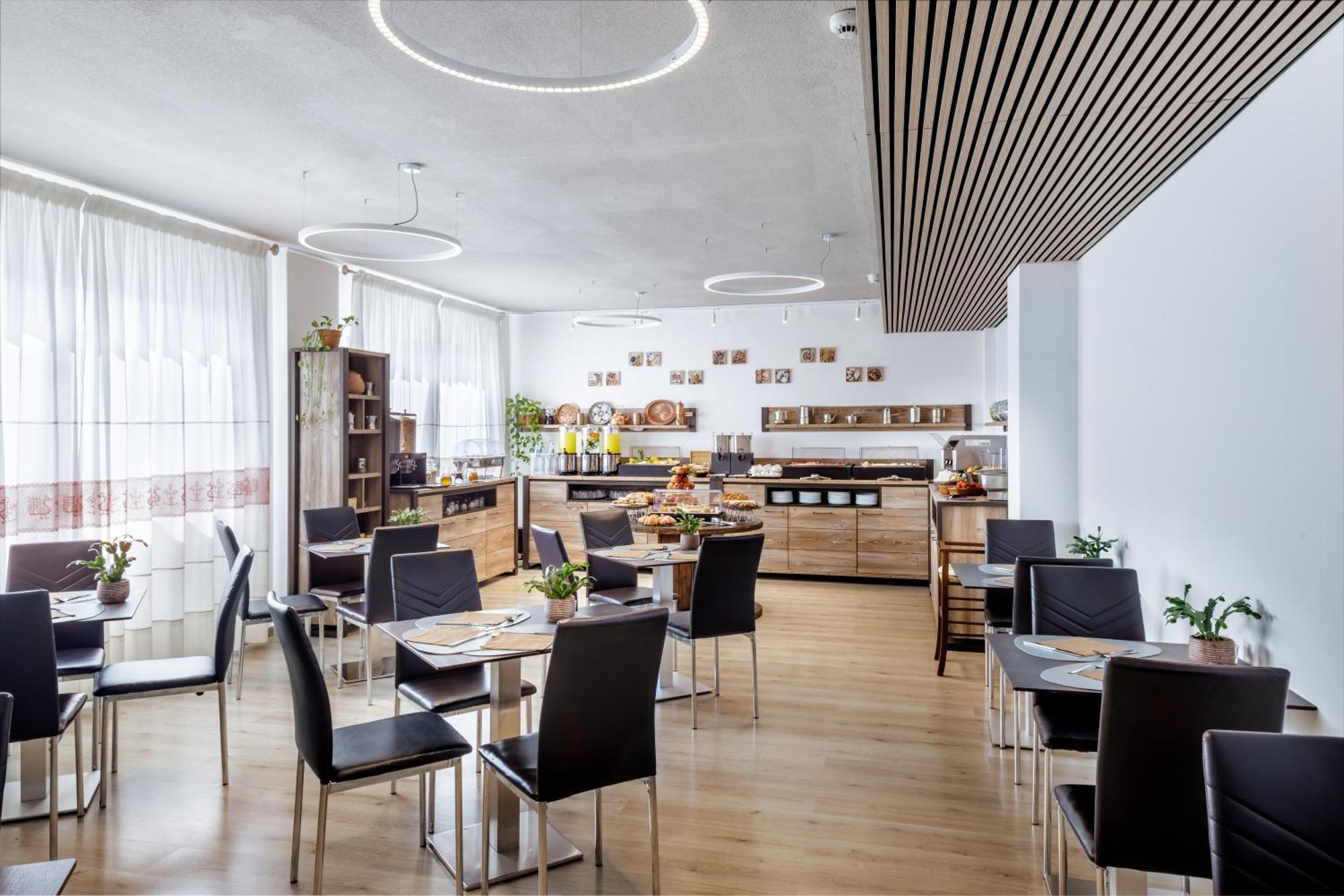 Best Western Hotel Residence Italia Quartu Sant'Elena Exterior photo