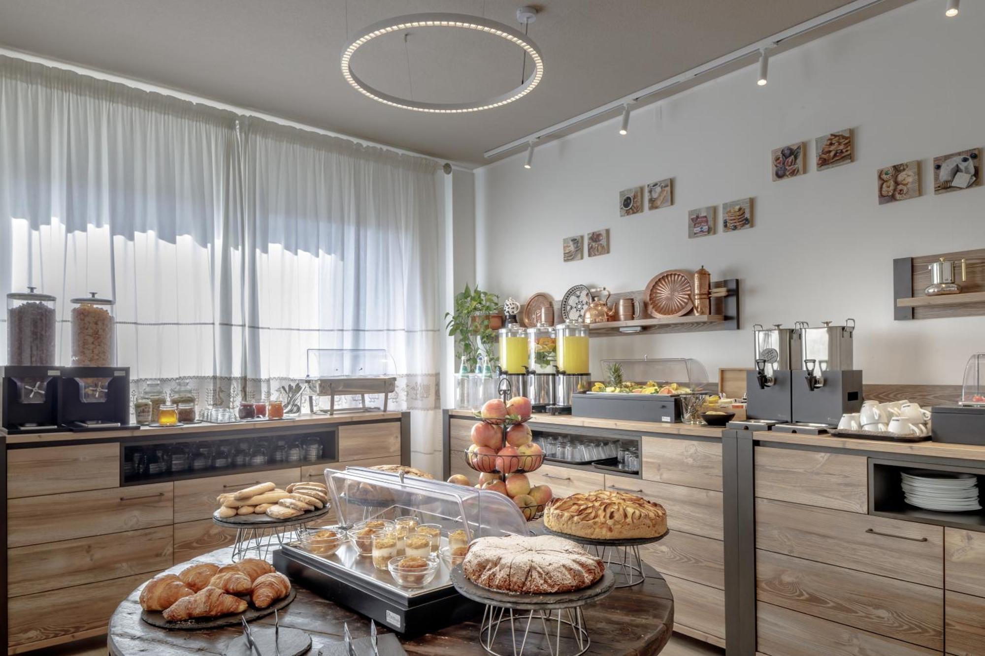 Best Western Hotel Residence Italia Quartu Sant'Elena Exterior photo